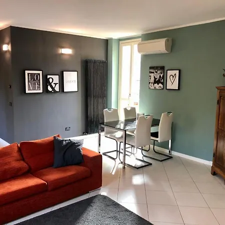 Casa Beach: Pool, 100m Lake & Near City * Bellagio